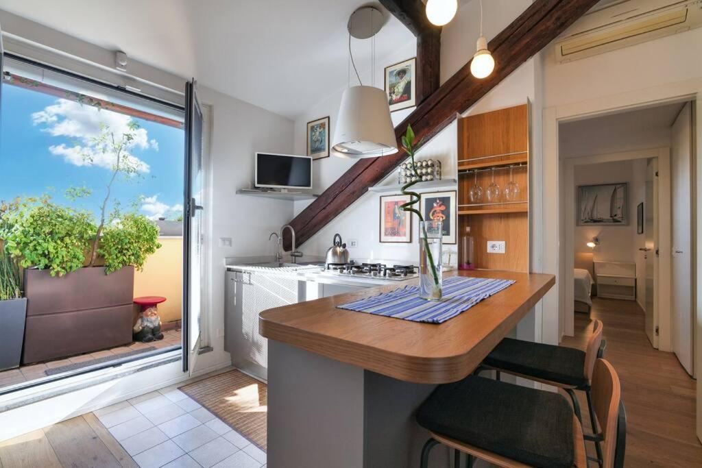 Primopiano - Battaglia B Apartment Milan Luaran gambar