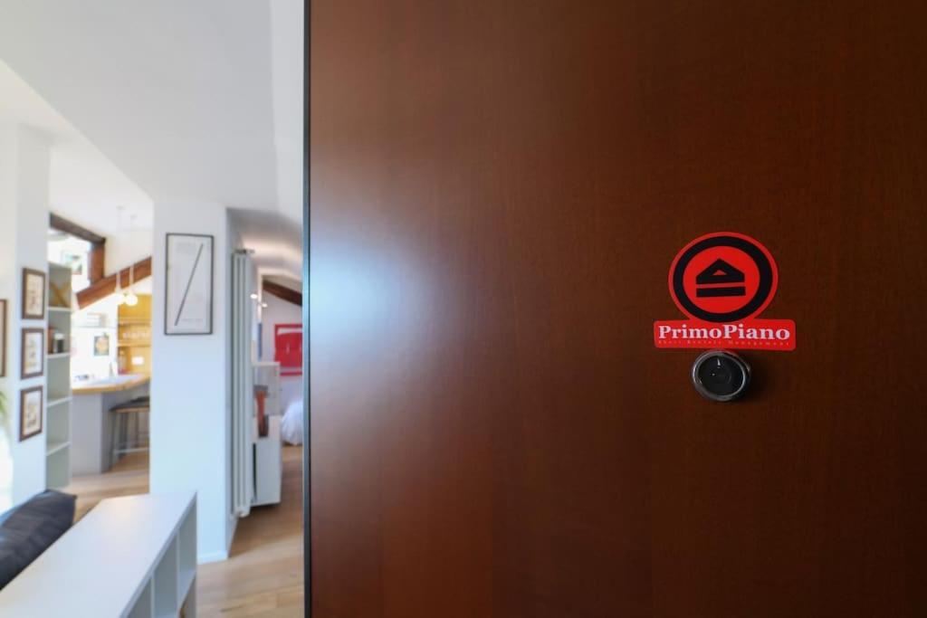 Primopiano - Battaglia B Apartment Milan Luaran gambar