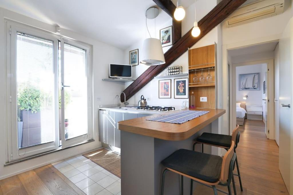 Primopiano - Battaglia B Apartment Milan Luaran gambar