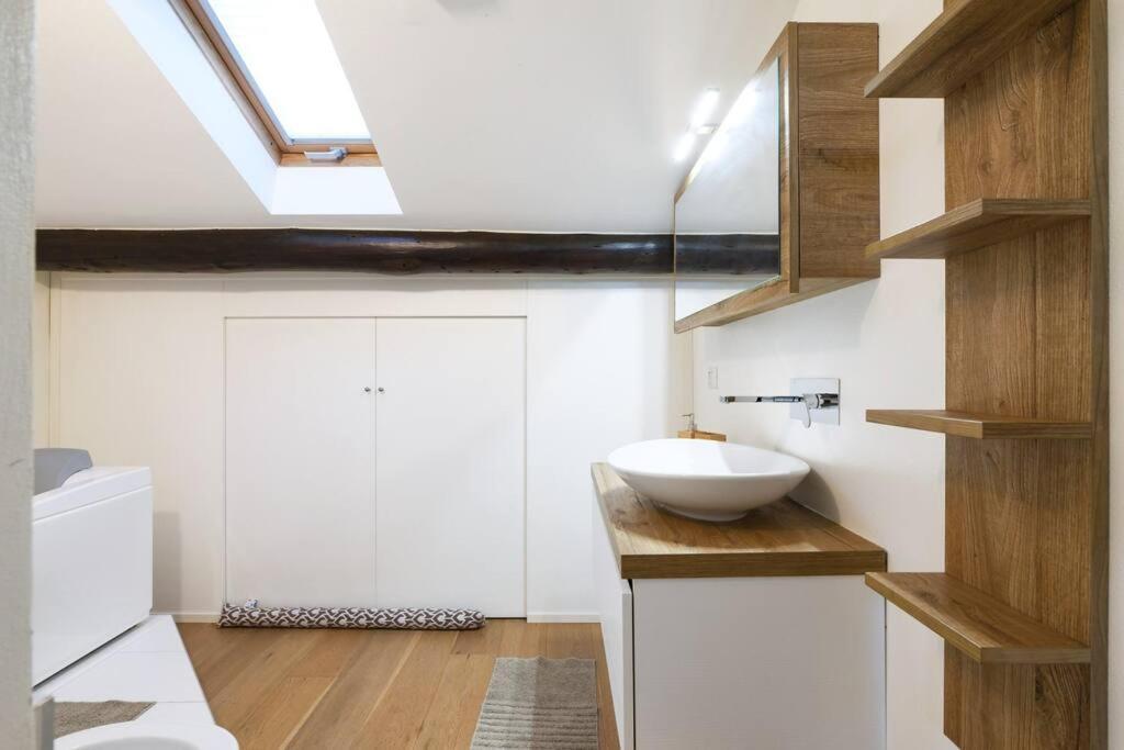 Primopiano - Battaglia B Apartment Milan Luaran gambar