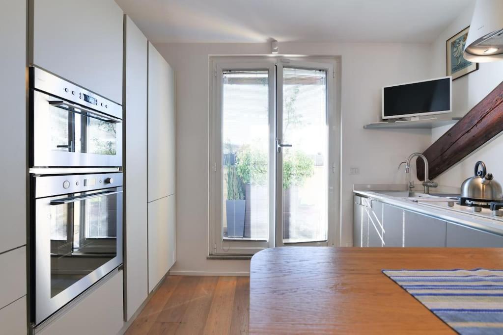 Primopiano - Battaglia B Apartment Milan Luaran gambar